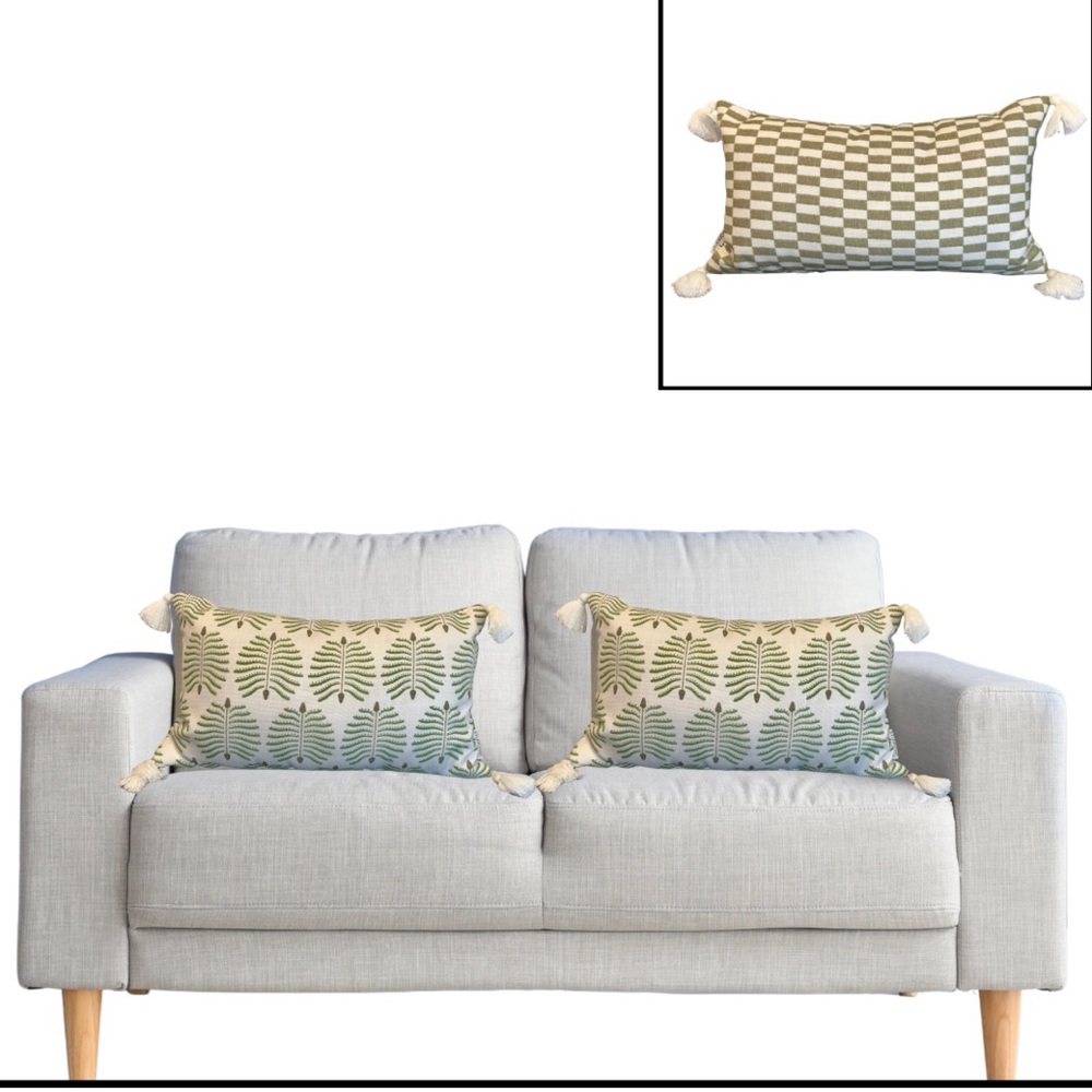 Leaf Patterned Green Accent Pillow| reversible| indoor/outdoor decor pillows